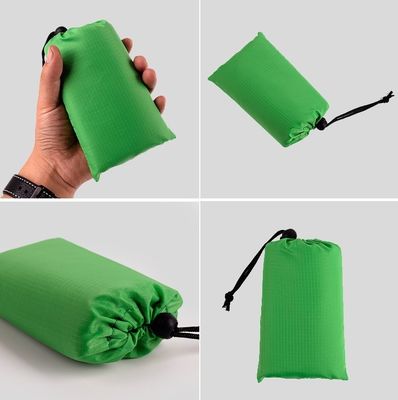 Pago inicial Mini portátil mantel de picnic de bolsillo para actividades al aire libre de todas las estaciones